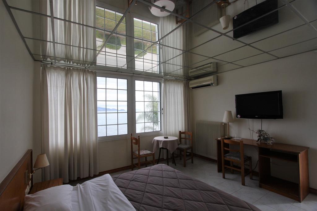 Miloi Rooms And Apartments Exterior foto