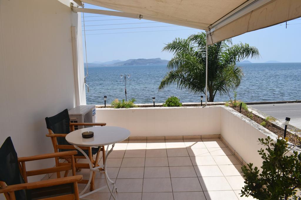Miloi Rooms And Apartments Exterior foto