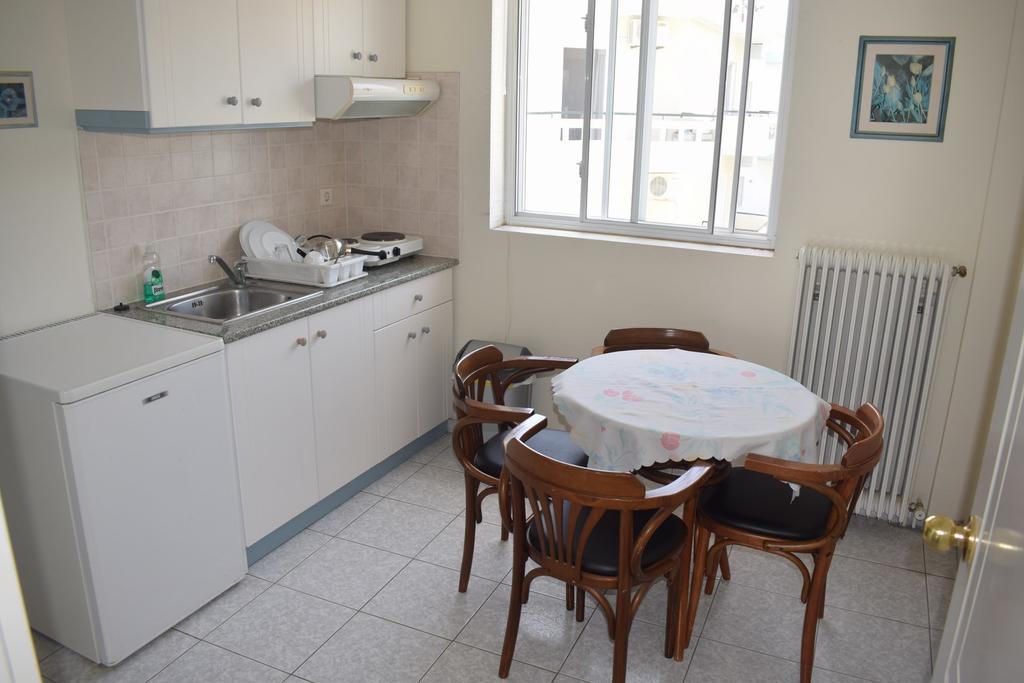 Miloi Rooms And Apartments Exterior foto
